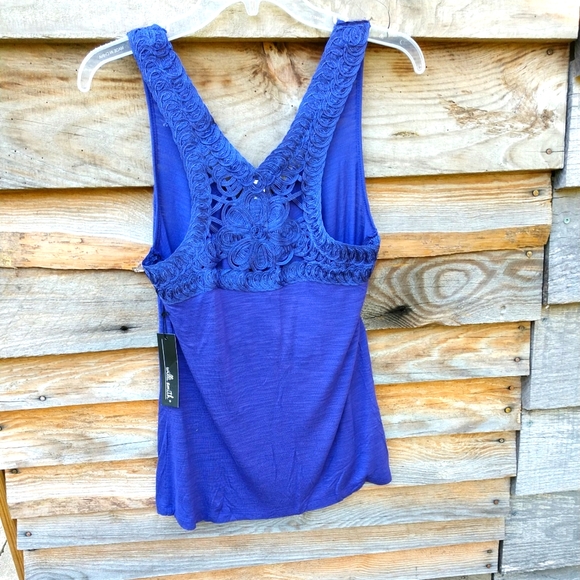 NWT Willie Smith Embroidered Tank Top Medium New with tags - Picture 8 of 9